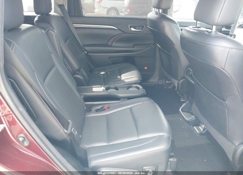 2016 TOYOTA HIGHLANDER VIN: 5TDDKRFHXGS235106