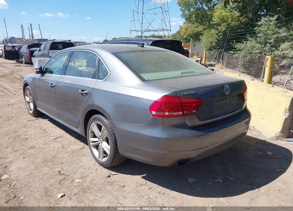 2014 VOLKSWAGEN PASSAT 1.8T SE VIN: 1VWBS7A38EC043587