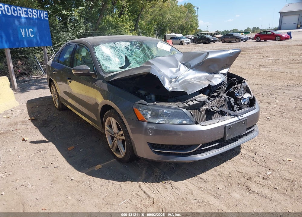 2014 VOLKSWAGEN PASSAT 1.8T SE VIN: 1VWBS7A38EC043587