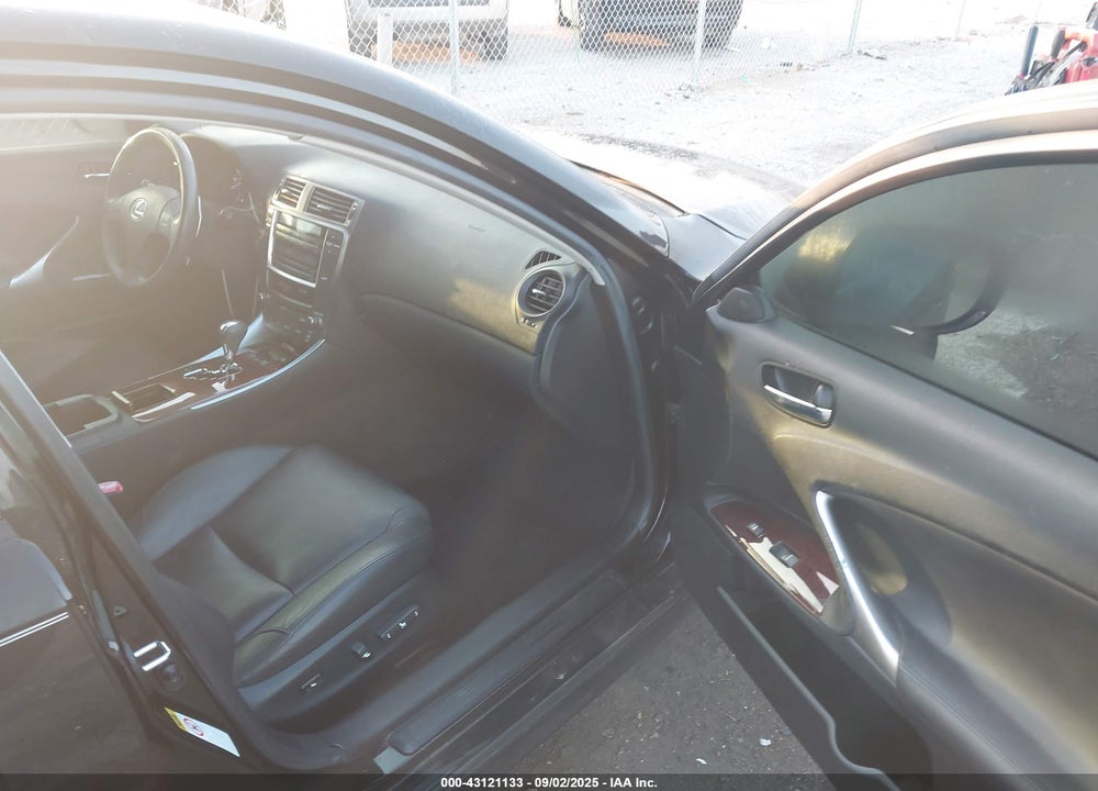 2007 LEXUS IS 250 VIN: JTHCK262975012218