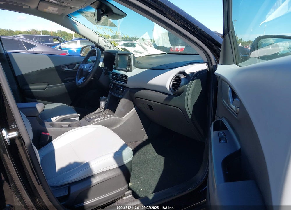 2021 HYUNDAI KONA LIMITED VIN: KM8K3CA53MU619116