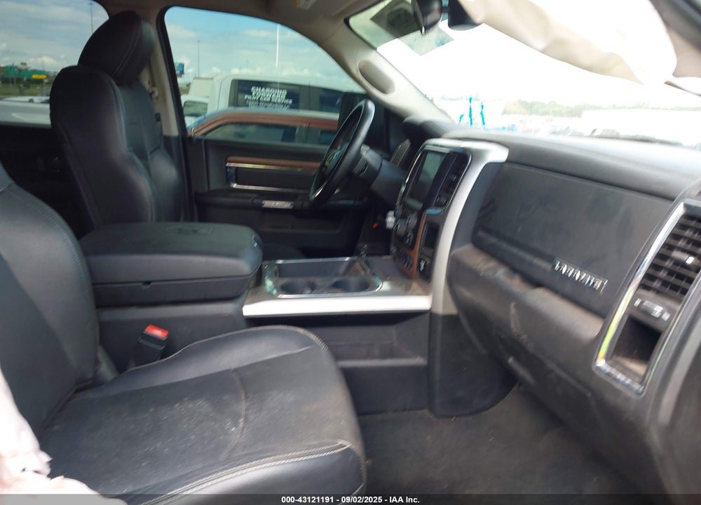 2017 RAM 1500 VIN: 1C6RR7NTXHS844028