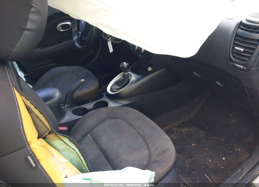 2015 KIA SOUL VIN: KNDJN2A28F7806279