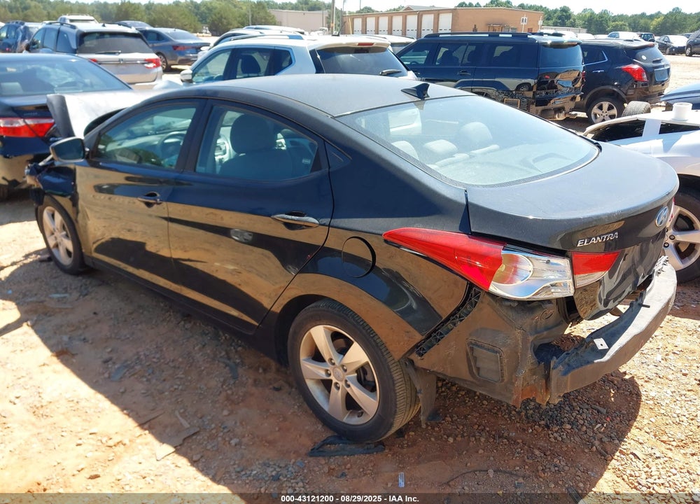 2012 HYUNDAI ELANTRA VIN: 5NPDH4AE9CH072480