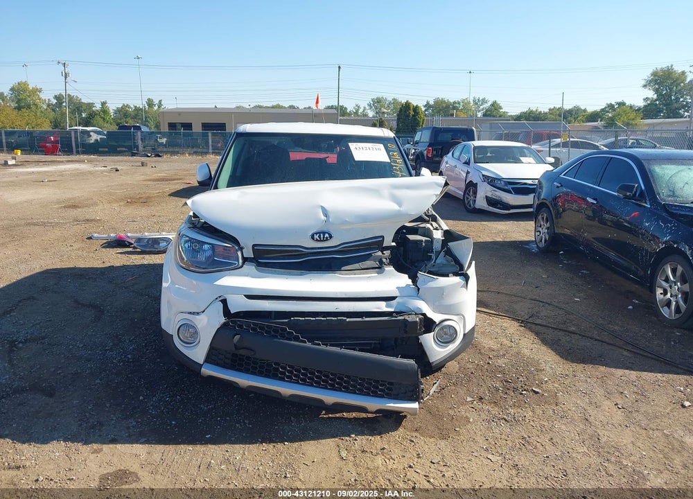 2018 KIA SOUL VIN: KNDJP3A50J7898068
