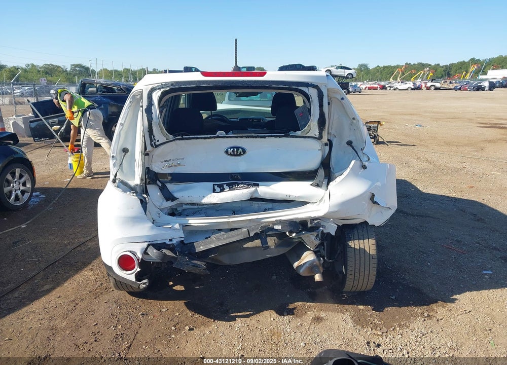 2018 KIA SOUL VIN: KNDJP3A50J7898068