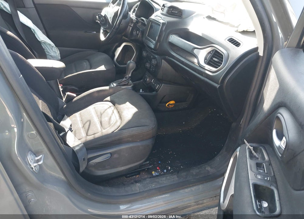 2019 JEEP RENEGADE LATITUDE 4X4 VIN: ZACNJBBB2KPK35930