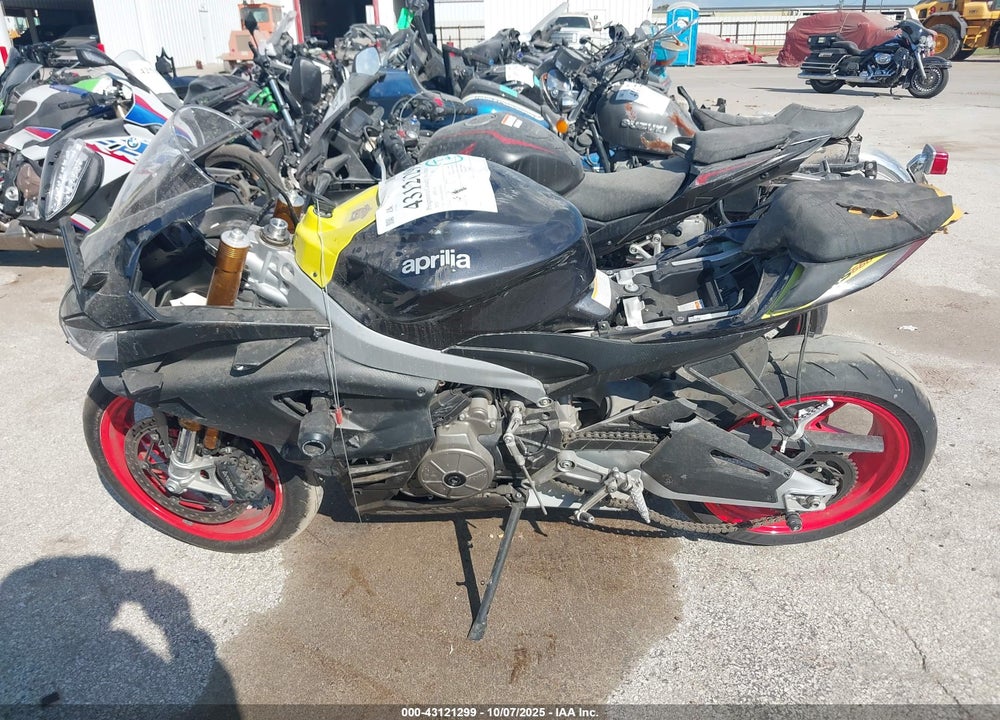 2026 APRILIA RS 660 VIN: ZD4XGUA0XTS000326