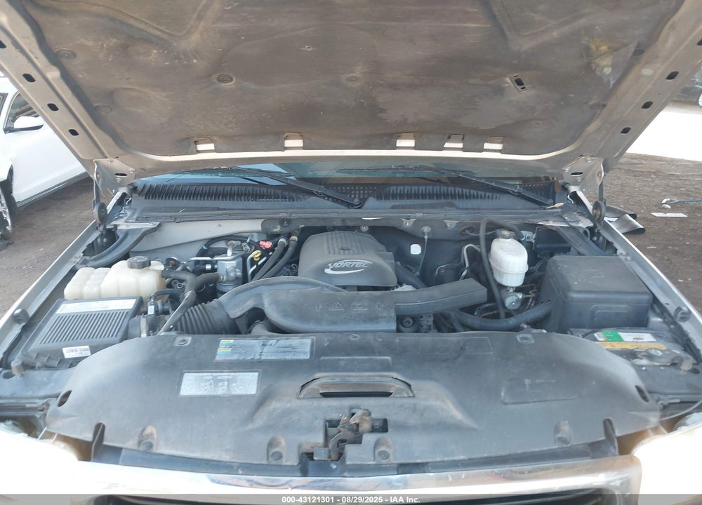 2005 GMC YUKON SLE VIN: 1GKEK13V55J138927