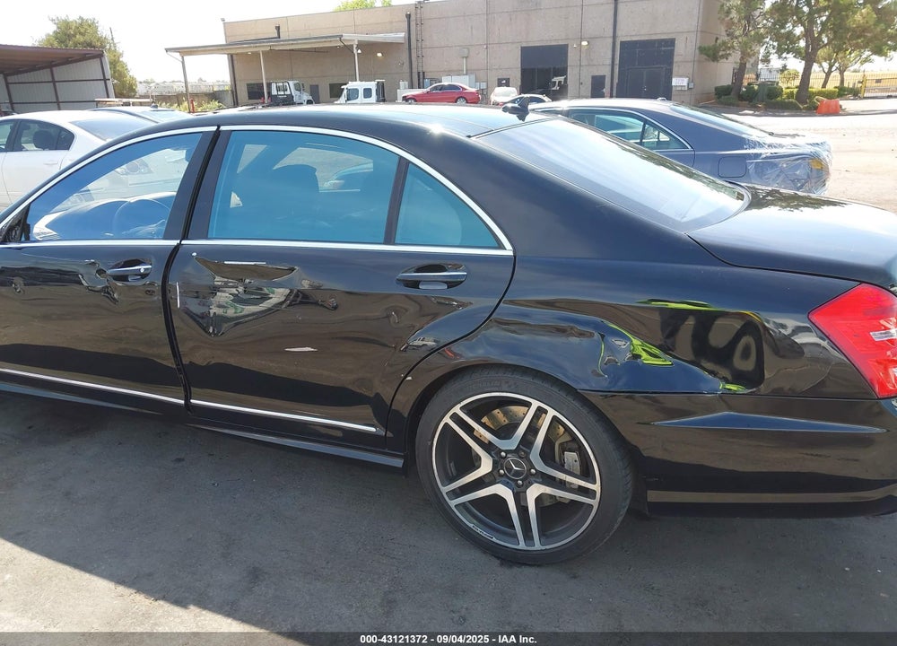 2013 MERCEDES-BENZ S CLASS VIN: WDDNG7EB2DA497174
