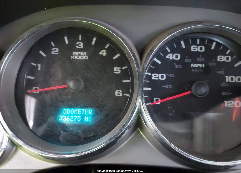 2011 CHEVROLET SILVERADO 1500 LT VIN: 3GCPKSE37BG309910