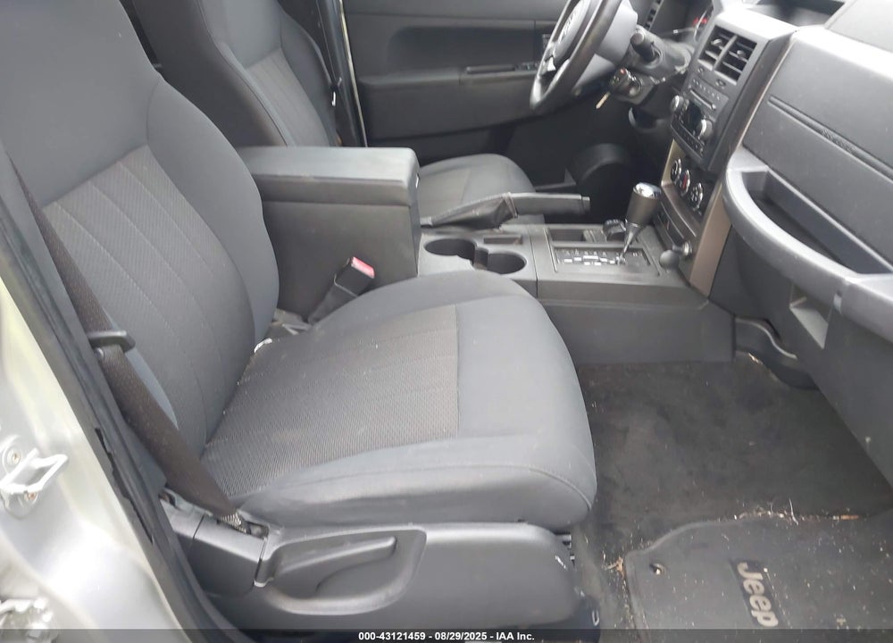 2012 JEEP LIBERTY VIN: 1C4PJMAK7CW173468