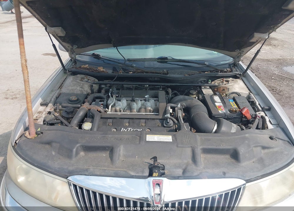 1999 LINCOLN CONTINENTAL VIN: 1LNHM97V2XY629957