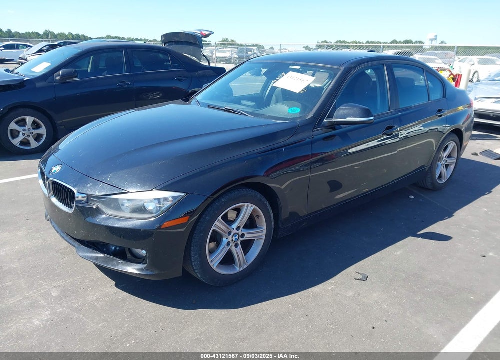 2015 BMW 3 SERIES VIN: WBA3B1C58FK141526