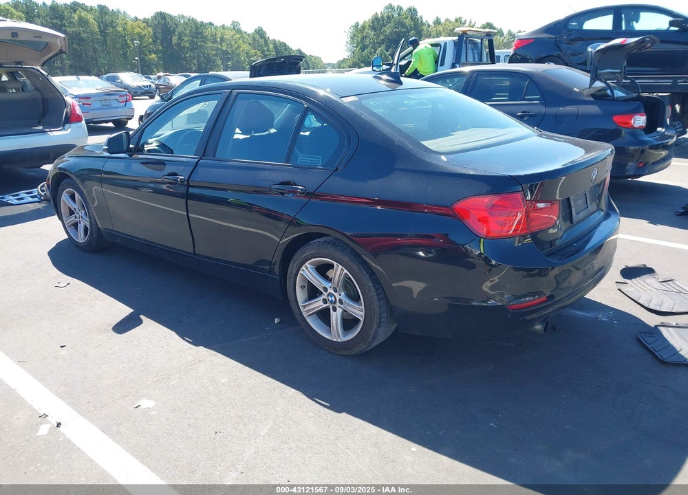 2015 BMW 3 SERIES VIN: WBA3B1C58FK141526
