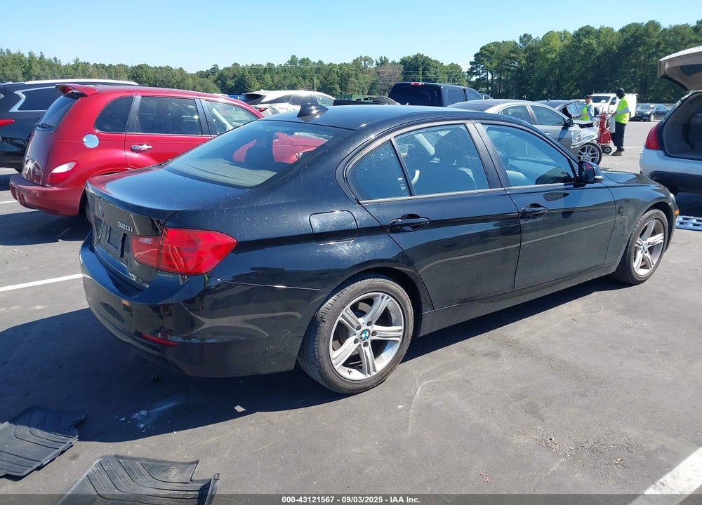 2015 BMW 3 SERIES VIN: WBA3B1C58FK141526