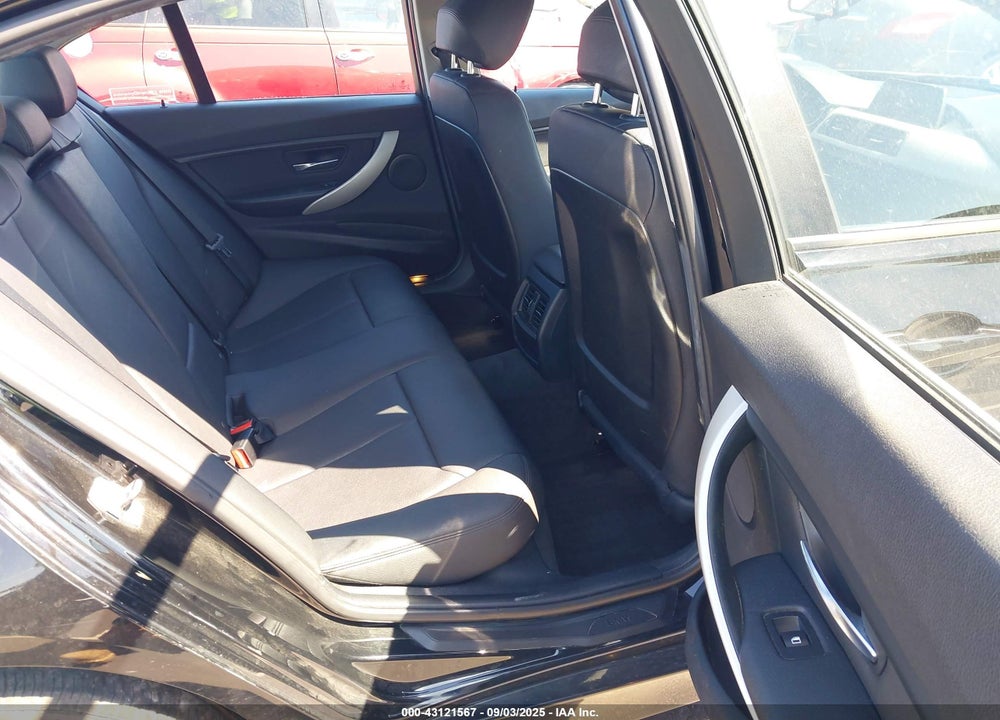 2015 BMW 3 SERIES VIN: WBA3B1C58FK141526