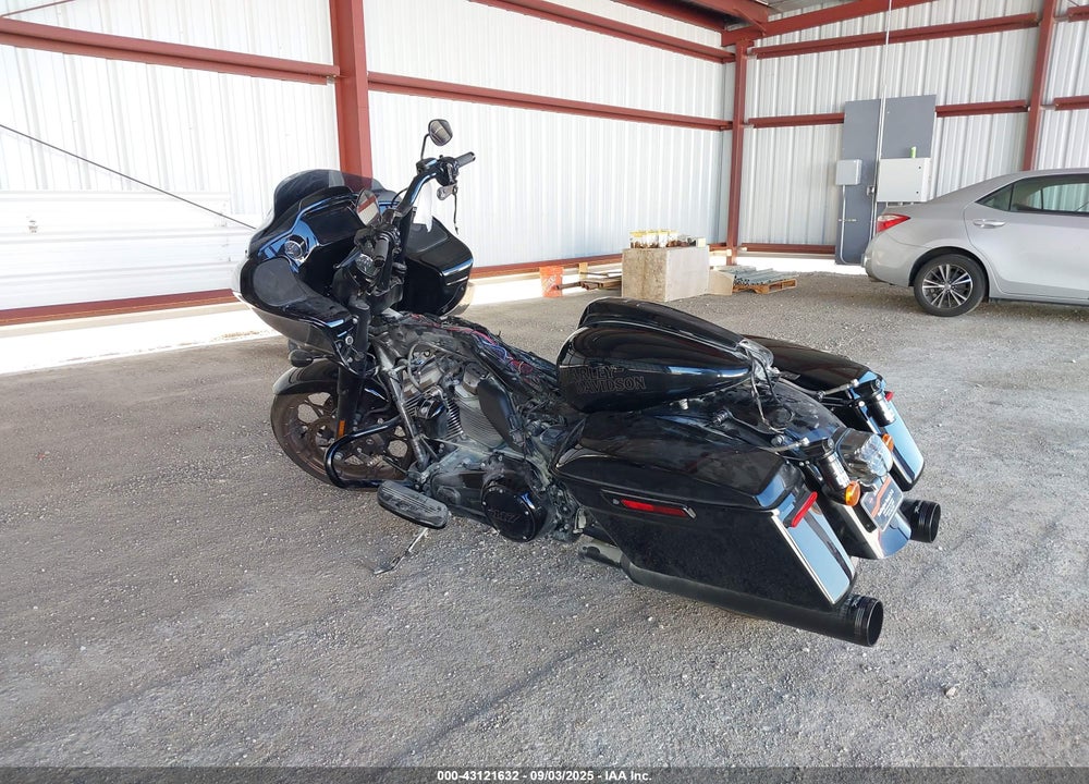 2022 HARLEY-DAVIDSON FLTRXST VIN: 1HD1ACL23NB673780