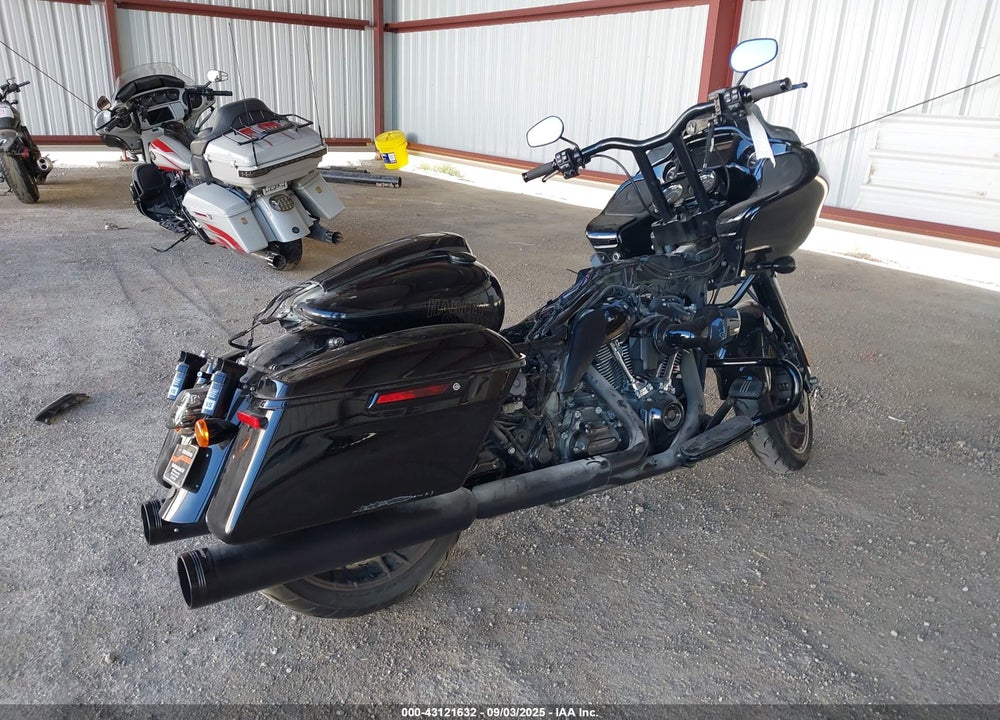 2022 HARLEY-DAVIDSON FLTRXST VIN: 1HD1ACL23NB673780
