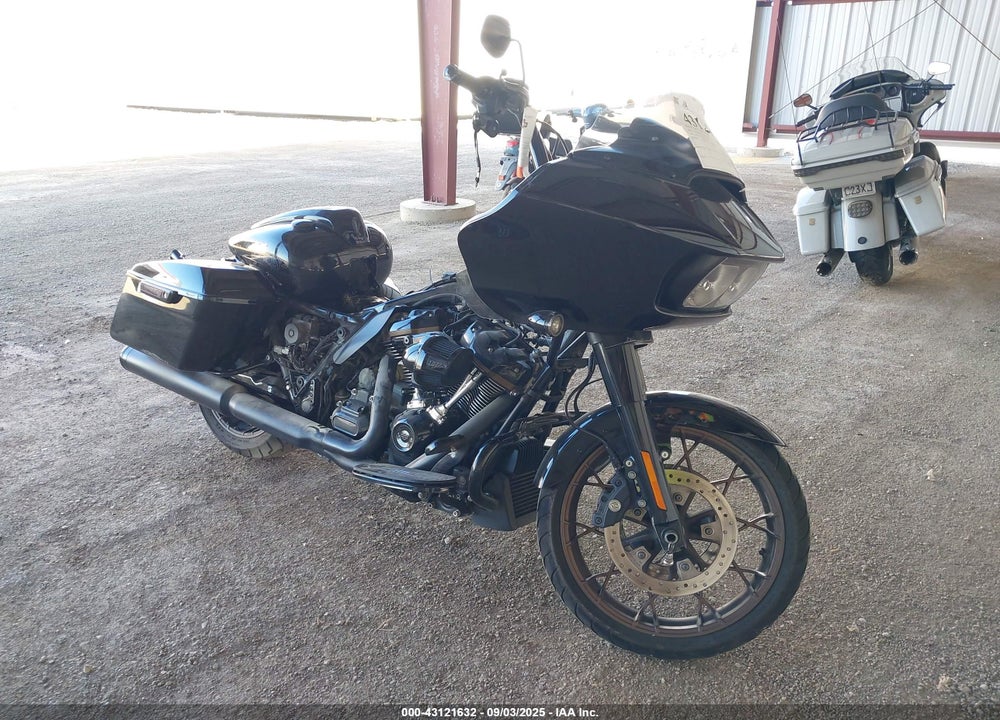 2022 HARLEY-DAVIDSON FLTRXST VIN: 1HD1ACL23NB673780