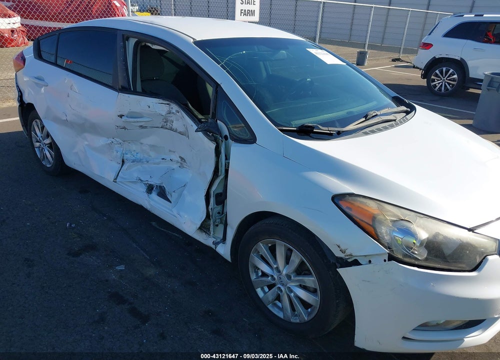 2014 KIA FORTE VIN: KNAFX4A64E5110430