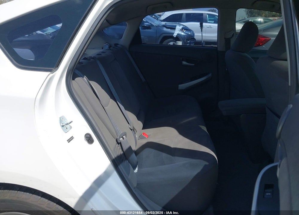 2011 TOYOTA PRIUS VIN: JTDKN3DUXB0311463