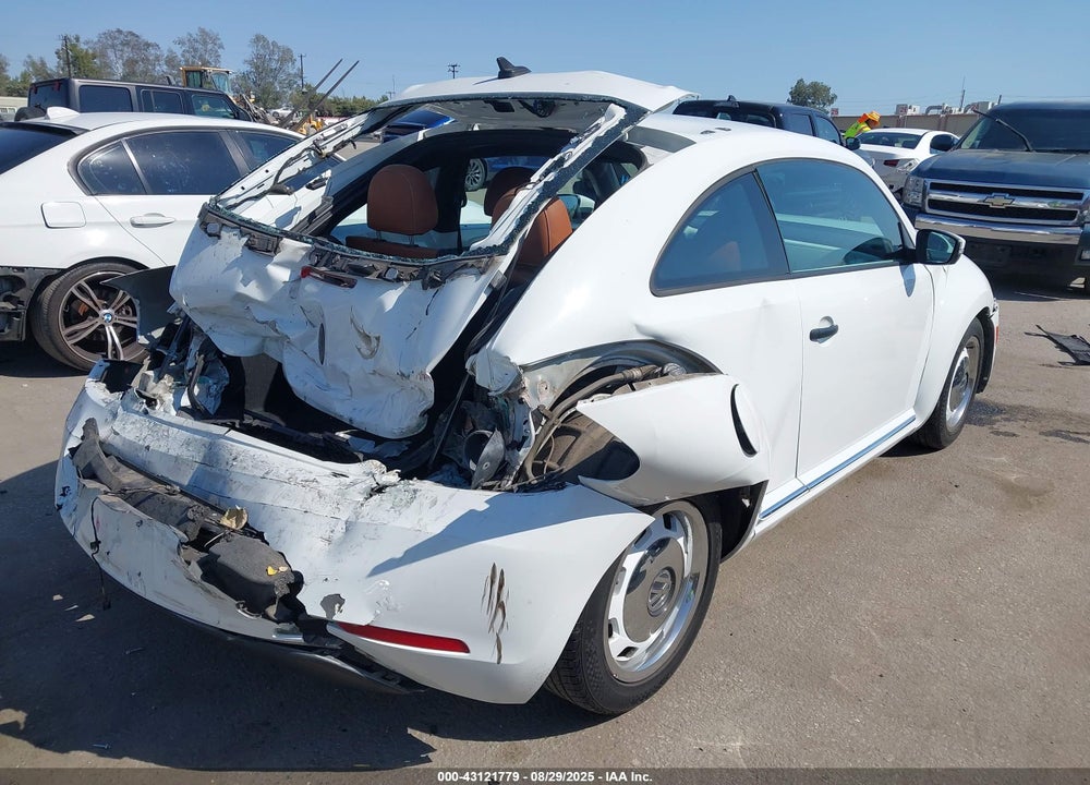 2015 VOLKSWAGEN BEETLE VIN: 3VWF17AT7FM605144