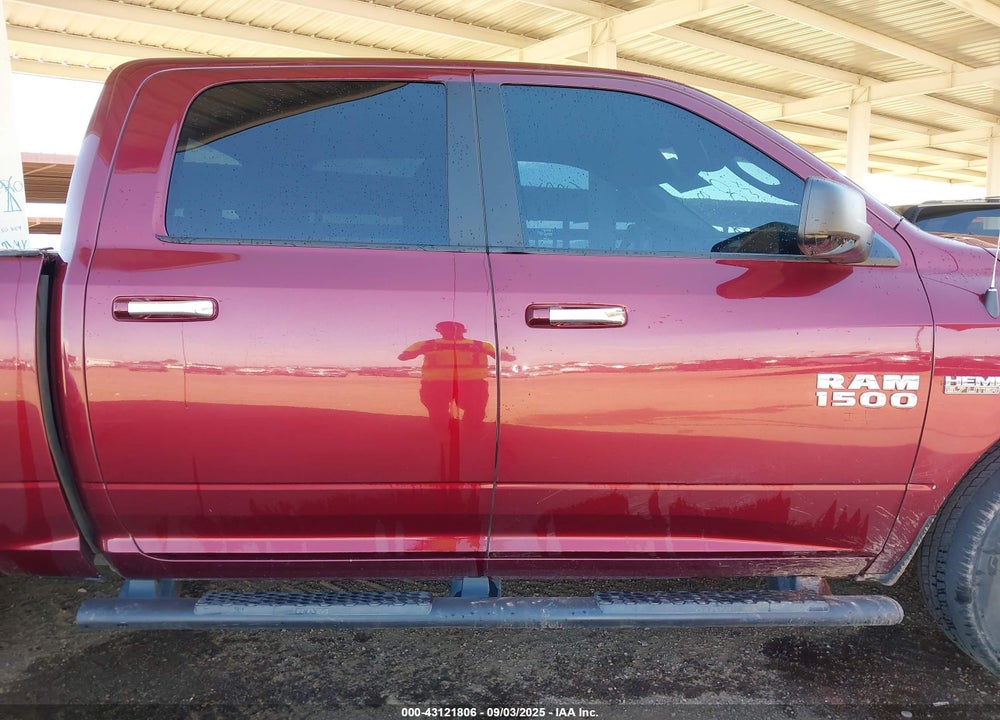 2017 RAM 1500 VIN: 1C6RR6LT0HS570092