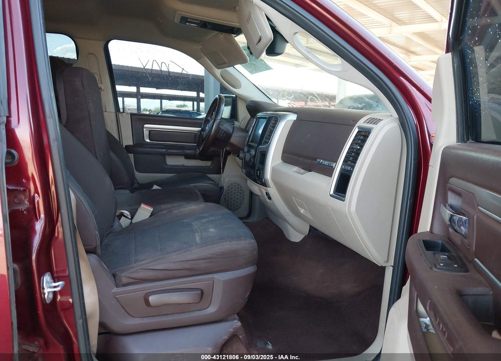 2017 RAM 1500 VIN: 1C6RR6LT0HS570092