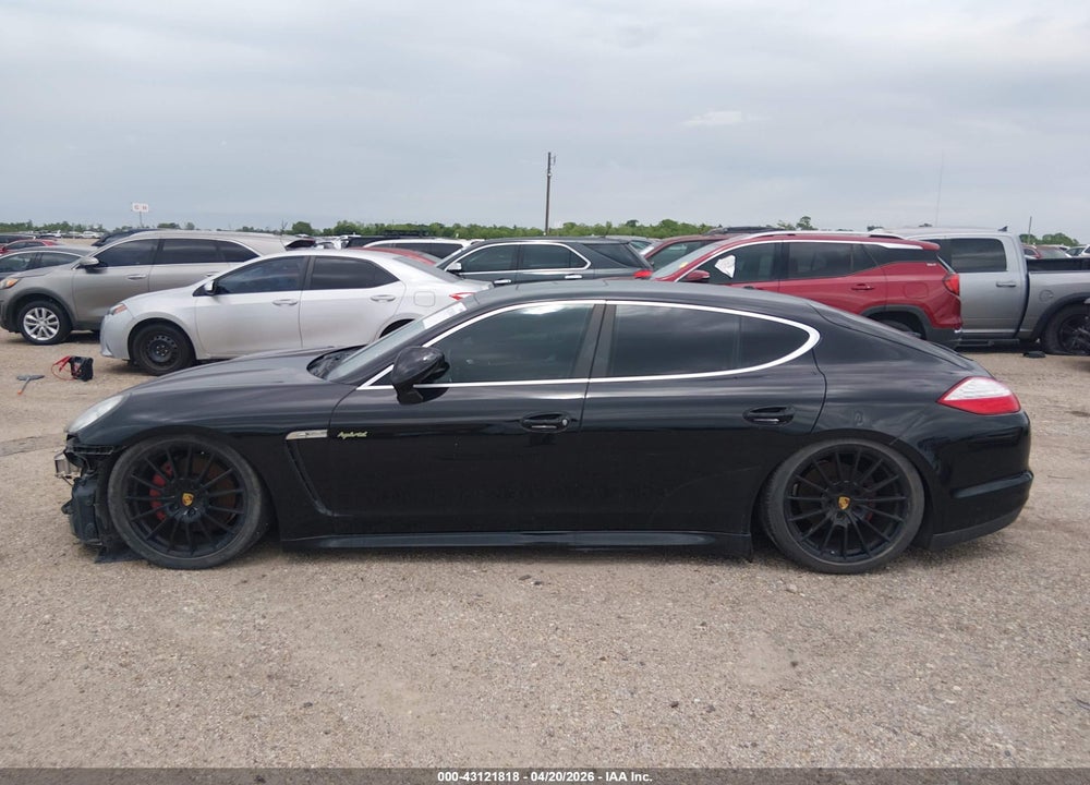 2013 PORSCHE PANAMERA HYBRID S VIN: WP0AD2A76DL045383