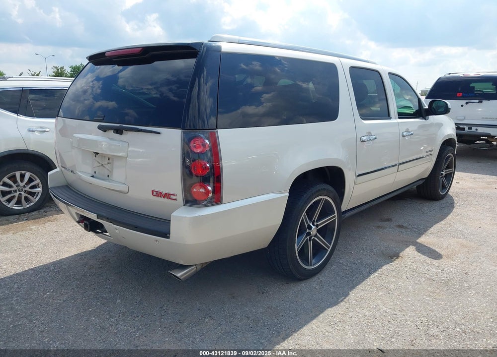 2013 GMC YUKON XL VIN: 1GKS1MEF2DR146240