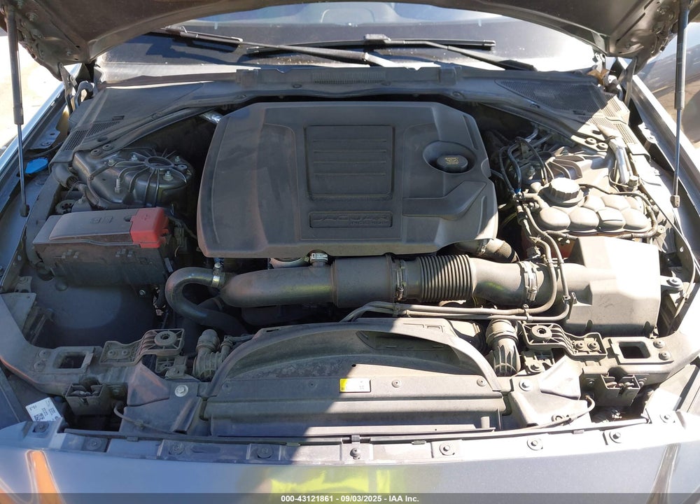 2018 JAGUAR XE VIN: SAJAE4FX6JCP35892