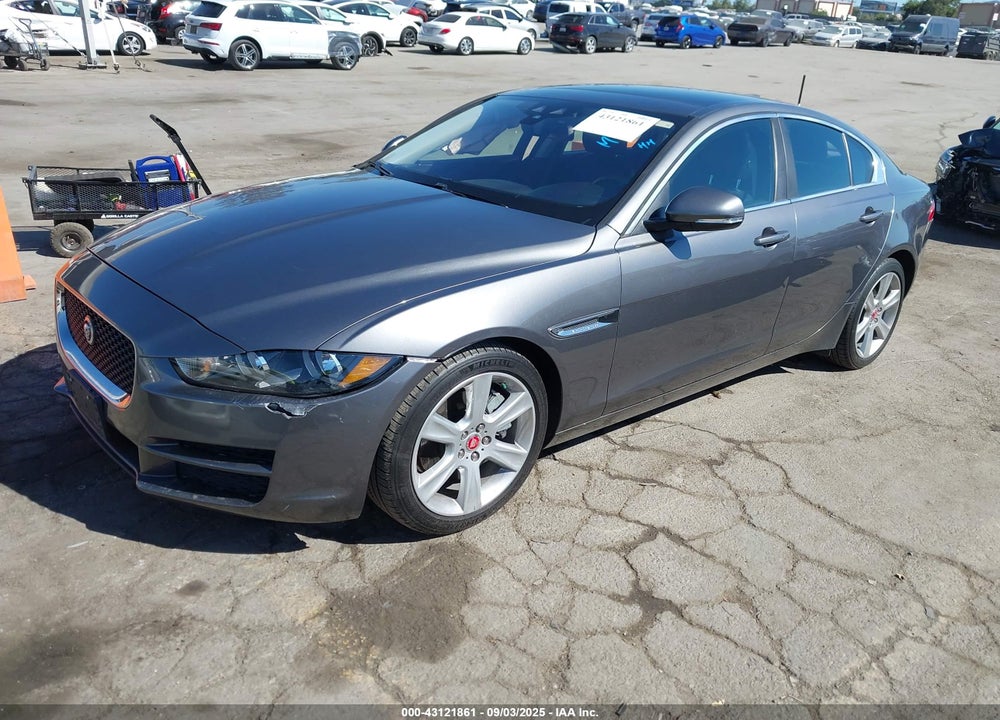 2018 JAGUAR XE VIN: SAJAE4FX6JCP35892