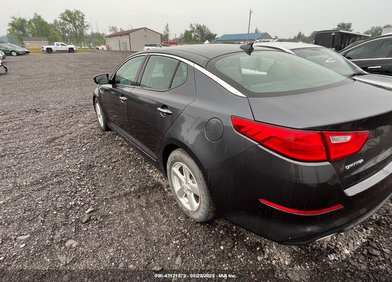 2015 KIA OPTIMA VIN: KNAGM4A77F5625705