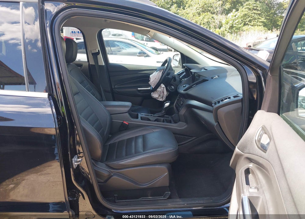 2018 FORD ESCAPE VIN: 1FMCU9HD0JUA61769