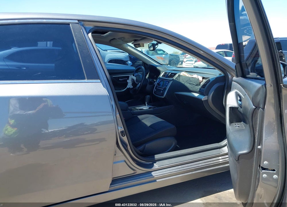 2016 NISSAN ALTIMA VIN: 1N4AL3AP9GC192753