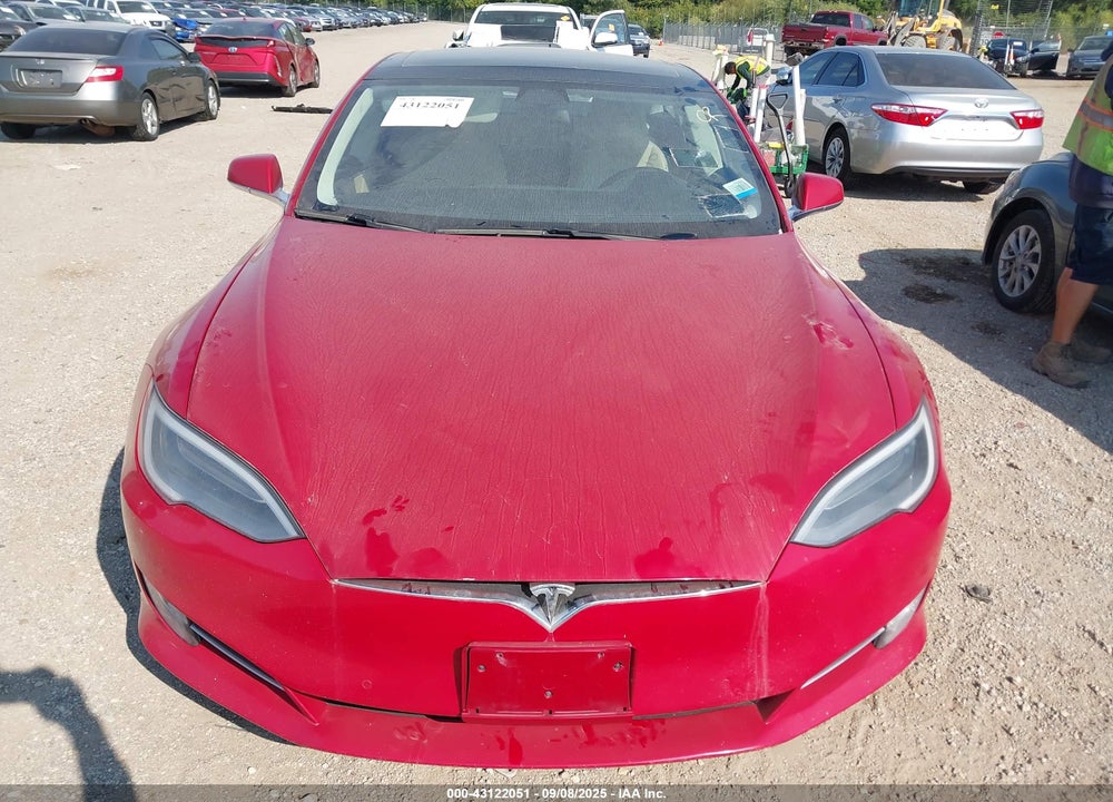 2016 TESLA MODEL S VIN: 5YJSA1E26GF167352