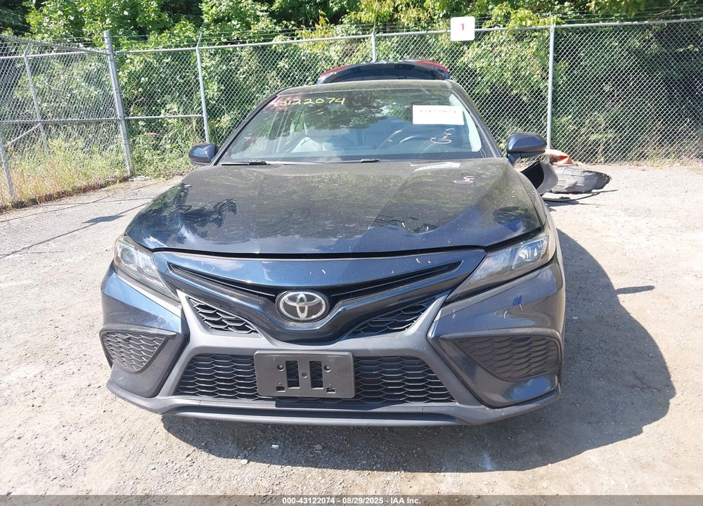 2021 TOYOTA CAMRY VIN: 4T1G11AKXMU523439