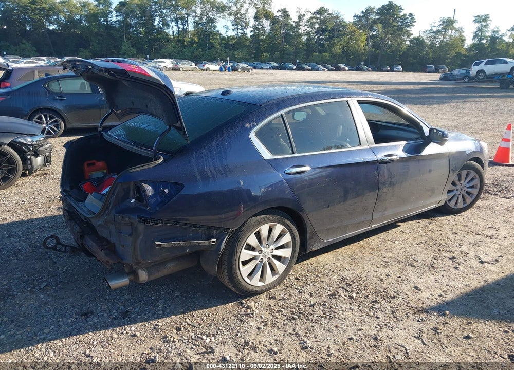 2013 HONDA ACCORD VIN: 1HGCR2F87DA054571