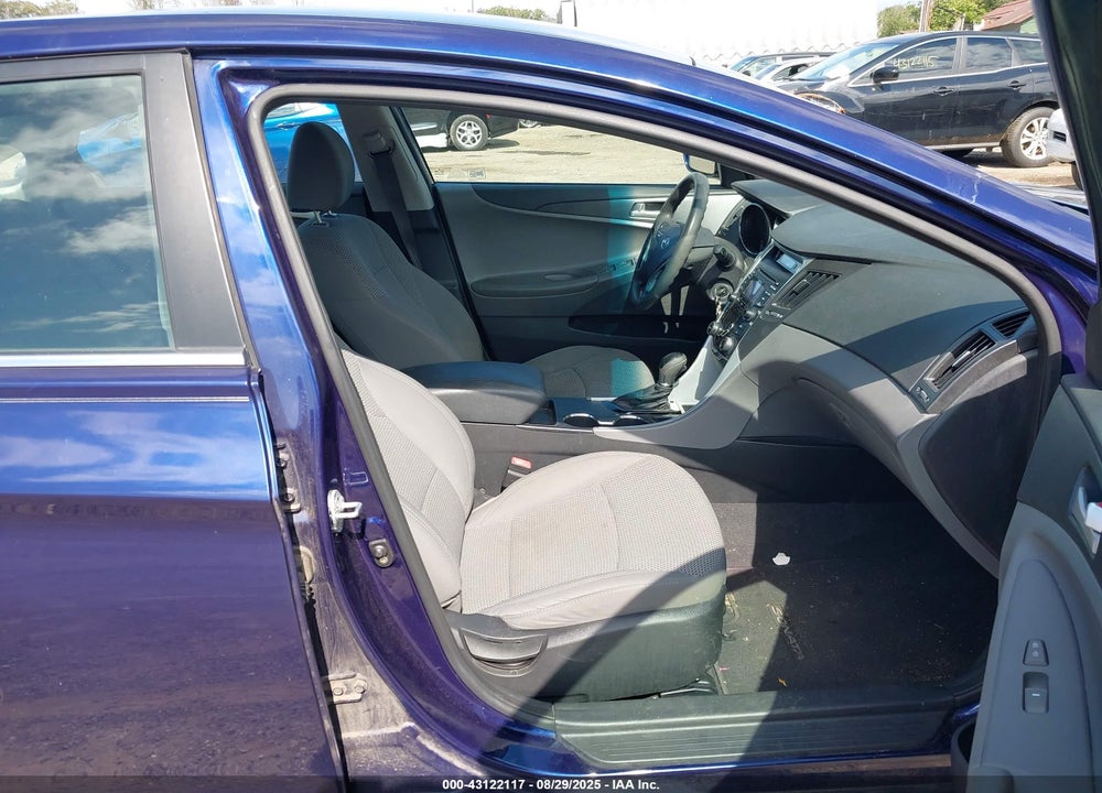 2012 HYUNDAI SONATA VIN: 5NPEB4AC5CH361053