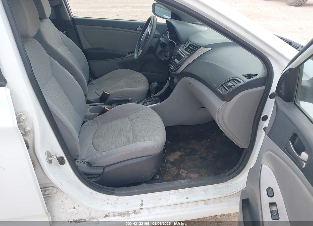 2017 HYUNDAI ACCENT VIN: KMHCT4AE0HU316617