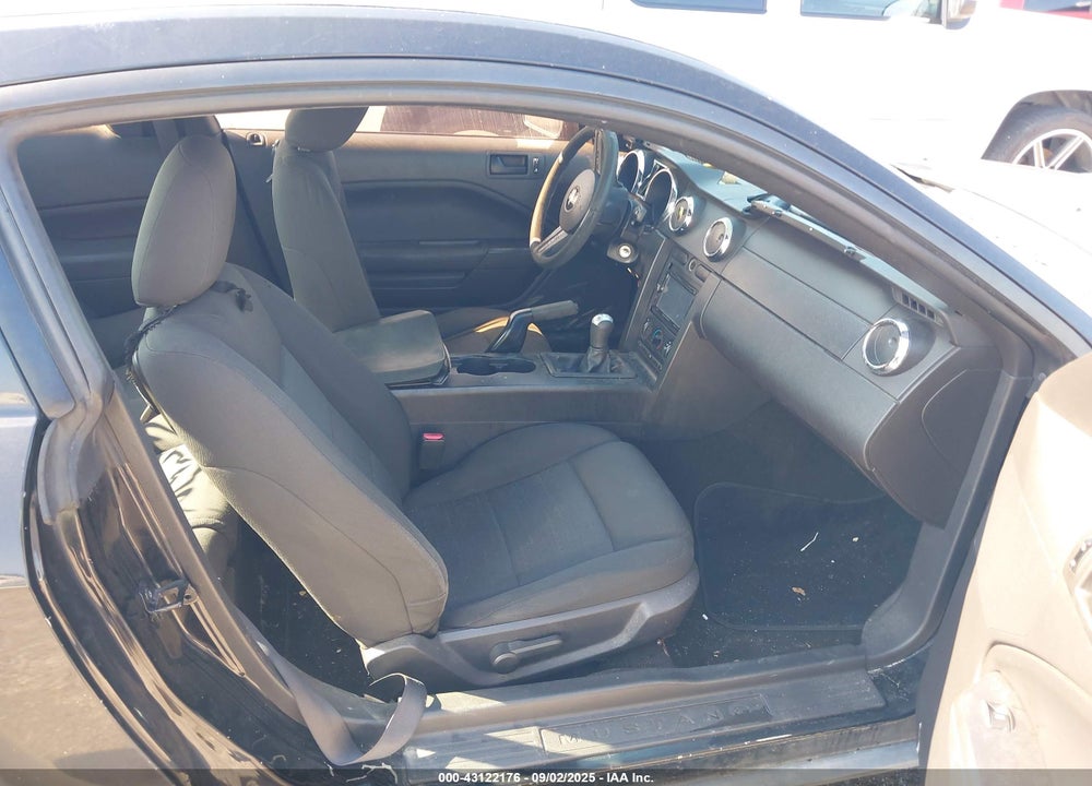 2007 FORD MUSTANG V6 DELUXE/V6 PREMIUM VIN: 1ZVFT80NX75285120
