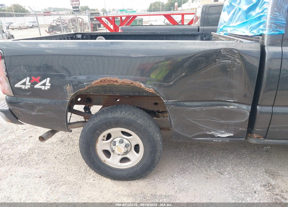 2004 CHEVROLET SILVERADO 1500 VIN: 1GCEK19T84Z325208
