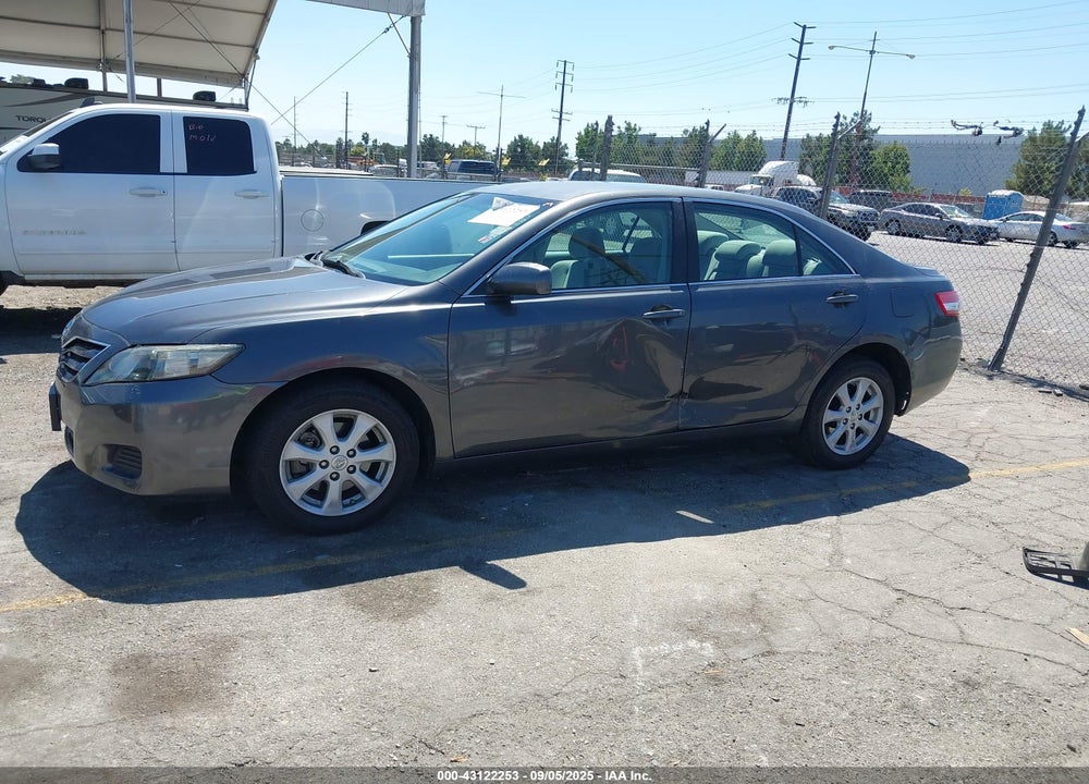 2011 TOYOTA CAMRY VIN: 4T1BF3EK5BU772570