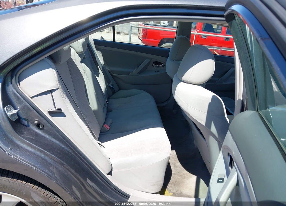 2011 TOYOTA CAMRY VIN: 4T1BF3EK5BU772570