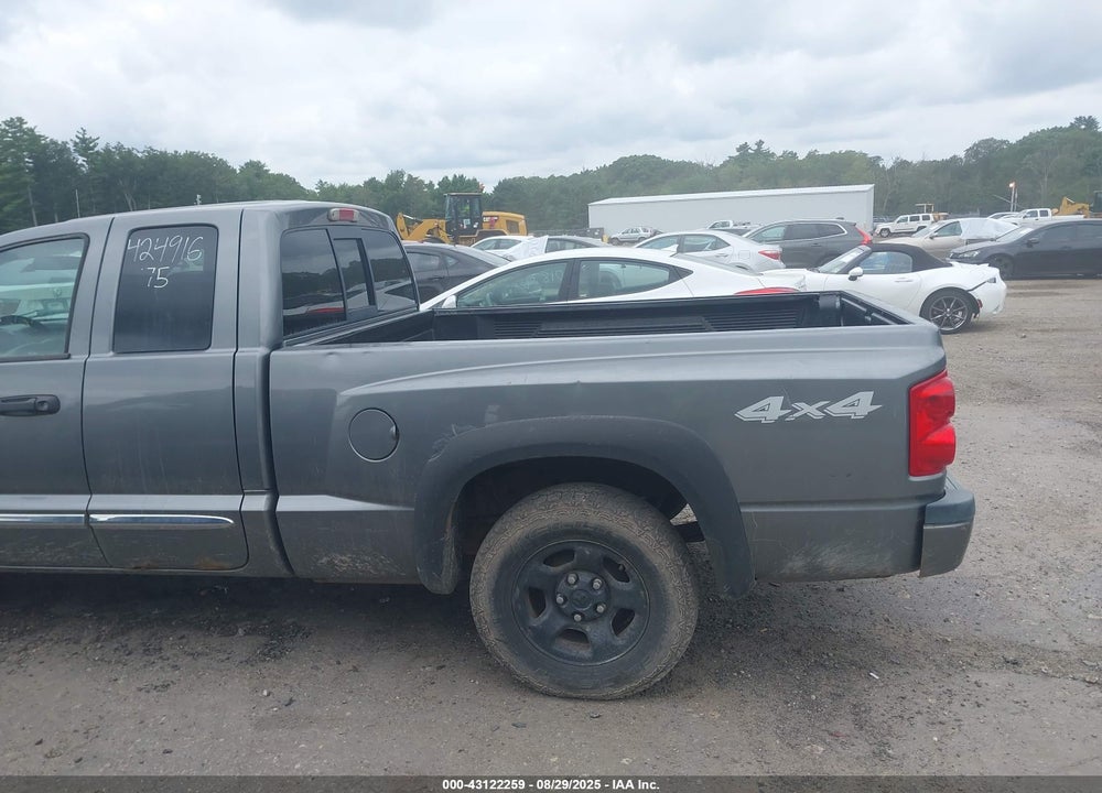 2005 DODGE DAKOTA ST VIN: 1D7HW22N85S140207