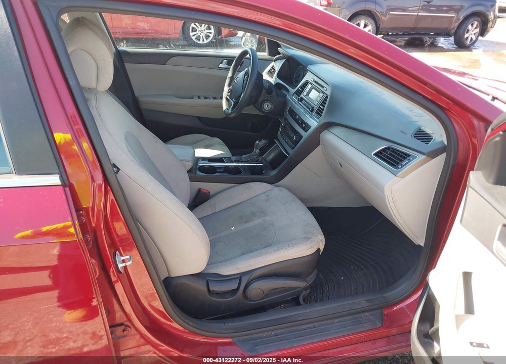 2015 HYUNDAI SONATA VIN: 5NPE24AF9FH001959