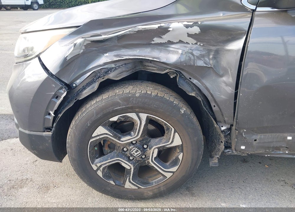 2019 HONDA CR-V TOURING VIN: JHLRW2H9XKX007989