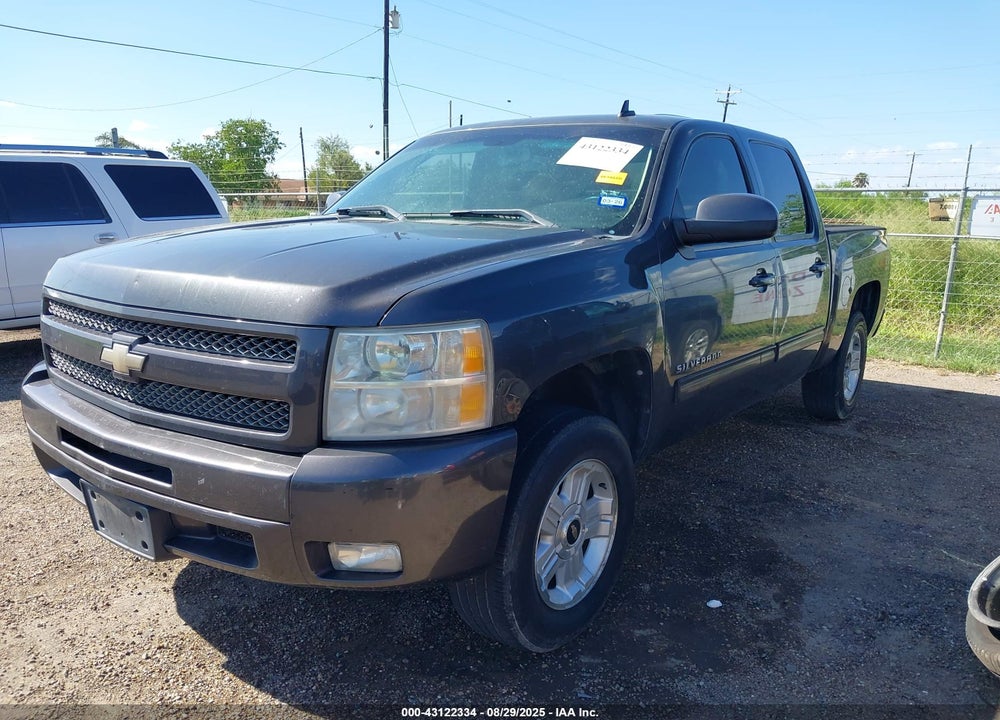 2011 CHEVROLET SILVERADO 1500 VIN: 3GCPKSE38BG204079