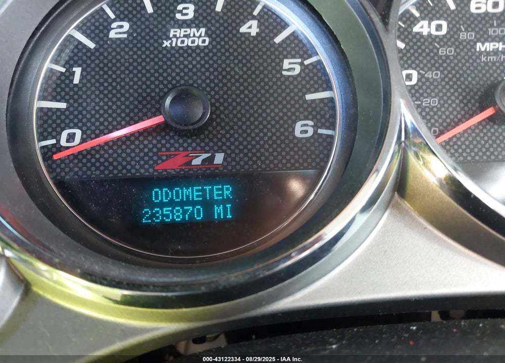 2011 CHEVROLET SILVERADO 1500 VIN: 3GCPKSE38BG204079